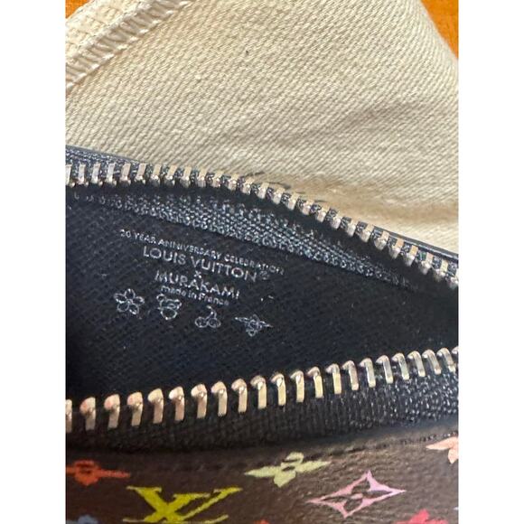 Louis Vuitton Murakami Key Pouch LV X TM Multicolor Black Cles Pochette 2025 - Picture 11 of 12